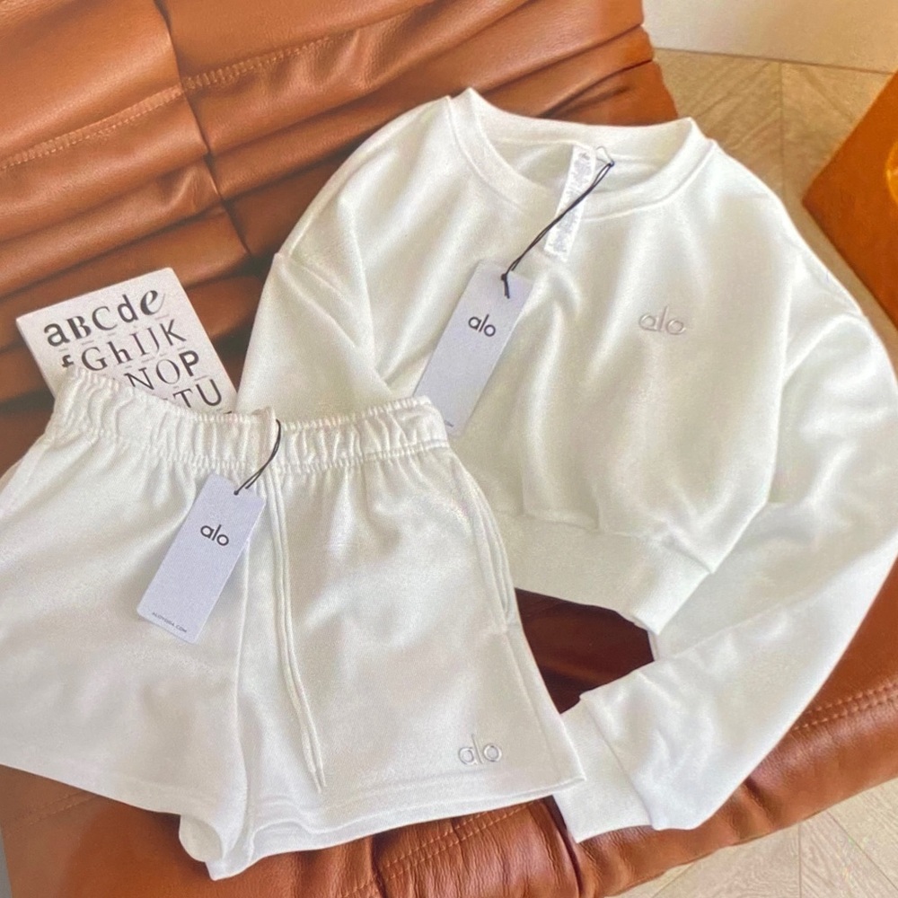ALO Yoga White Cropped Sweatshirt & Shorts Set